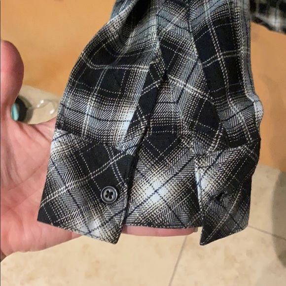 Flannel shirt - Picture 3 of 6